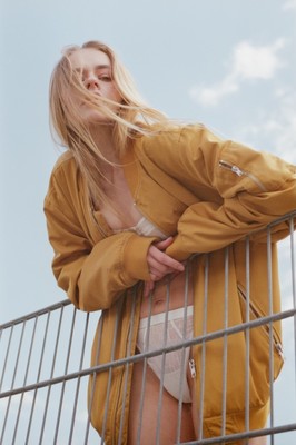 1 »BLOND« © Photographer HANNES WINDRATH / Fashion / Beauty