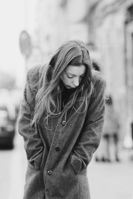 » #2/9 « / On the streets of Berlin.... / Blog post by <a href="https://strkng.com/en/model/lysann/">Model Lysann</a> / 2018-03-18 11:45 / Portrait