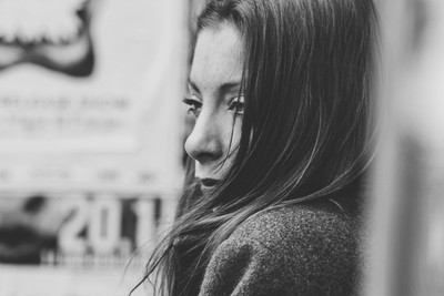 » #3/9 « / On the streets of Berlin.... / Blog post by <a href="https://strkng.com/en/model/lysann/">Model Lysann</a> / 2018-03-18 11:45 / Portrait