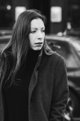» #7/9 « / On the streets of Berlin.... / Blog post by <a href="https://strkng.com/en/model/lysann/">Model Lysann</a> / 2018-03-18 11:45 / Menschen
