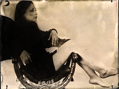 » #4/9 « / Wet plate collodion photo on glass / Blog post by <a href="https://strkng.com/en/model/lysann/">Model Lysann</a> / 2018-04-03 13:02 / Konzeptionell