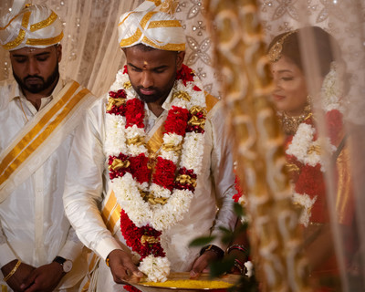 Blumenkranz / Hochzeit / hochzeit,blumen,flowers,braut,bräutigam