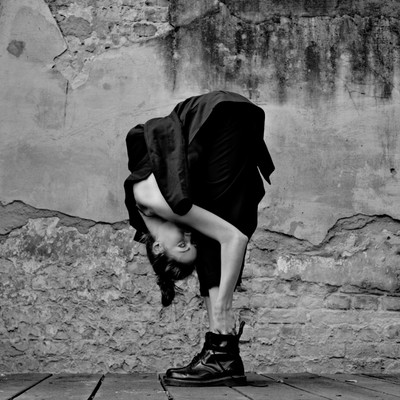 » #5/6 « / Interview mit Haze Bazaar über künstlerische Fotografie / Blog post by <a href="https://strkng.com/en/photographer/alexander+platz/">Photographer Alexander Platz</a> / 2023-05-12 21:47